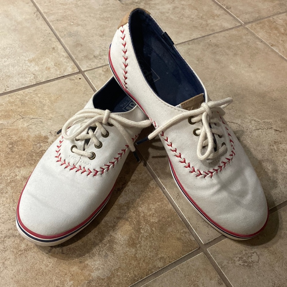KEDS Baseball style shoes